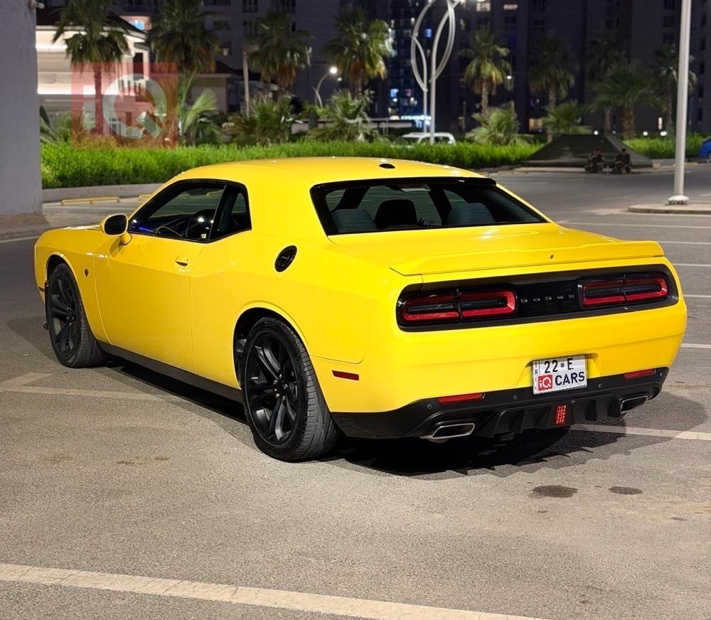 Dodge Challenger